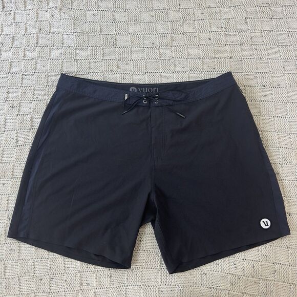 Vuori Other - Vuori Peak Boardshorts 7” Men’s 38 Black Navy Swim Surf Shorts Performance Read